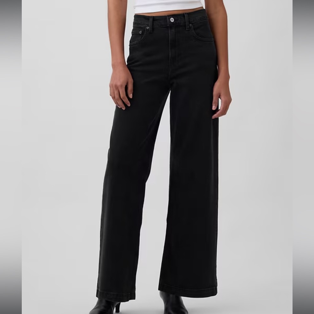 GAP Women's Black Washed High Rise Stride Petite